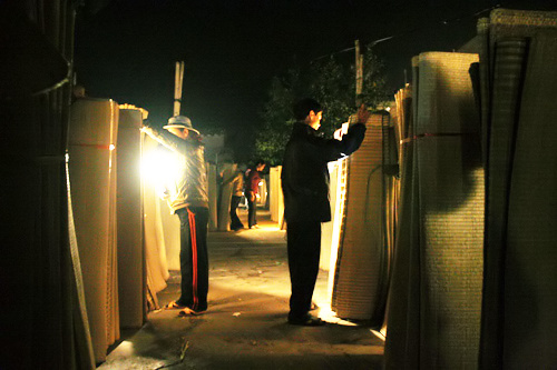 Di cho ma o thai binh